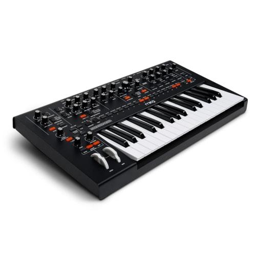 MOOG Messenger Monophonic Analog Keyboard Synthesizer with 32 Keys, 64-Step Sequencer, 256 Presets, Aftertouch, Sub-Oscillator, Ladder Filter, and Arp