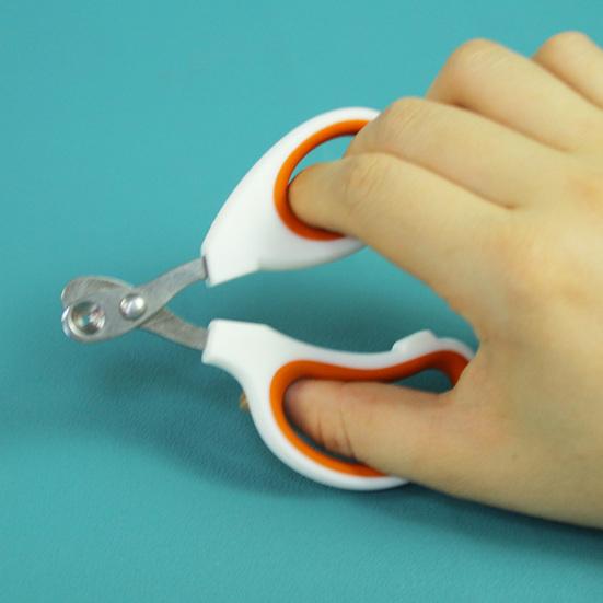 Pet Nail Clippers Professional Gentle Precise Trimming Safe Lock Ergonomic Design Comfortable Grip for Small Animals