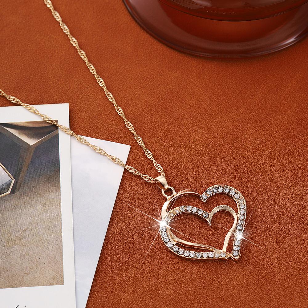 3 PCS Women's Retro Fashion Hollow Double Heart Rhinestone Decorated Alloy Pendant Necklace And Earring Zircon Set