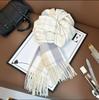 Accessori – Sciarpe e foulard