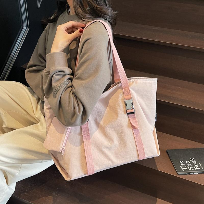 Large capacity tote bag women's shoulder messenger bag fashion trend casual shoulder bag student class handbag