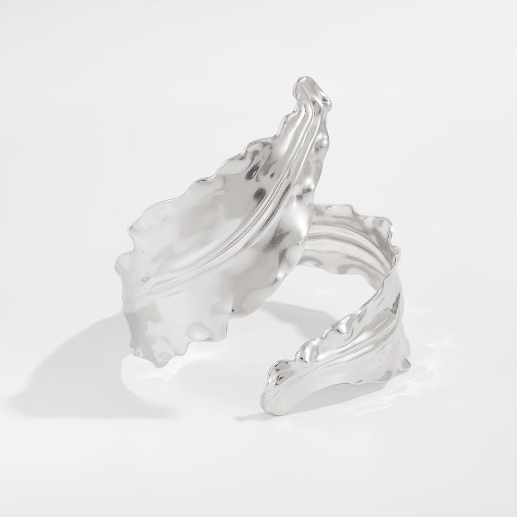 Liquid Metal Smart Leaf Winding Bracelet, Design Wind-Sensitive Leaf Opening Spring Bracelet