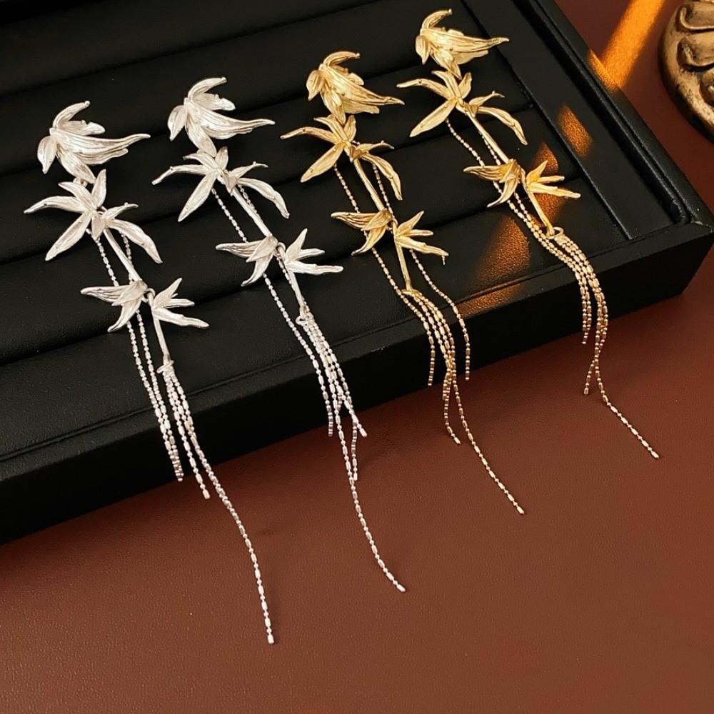 Chinese Ancient Style Bamboo Leaf Earrings Gold Silver Ear Jewelry Party
