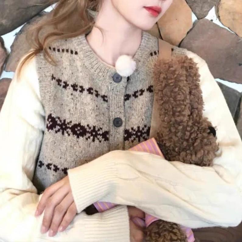 Bai Lu Grey Retro Jacquard Stripe Sleeveless Knit Cardigan Vest