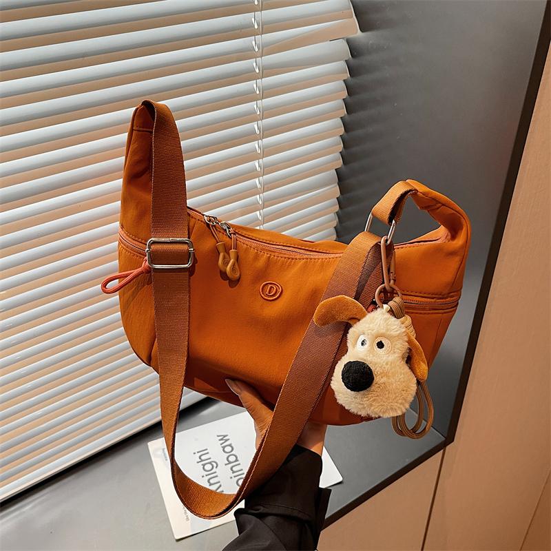 Women's Lightweight Shoulder Bag