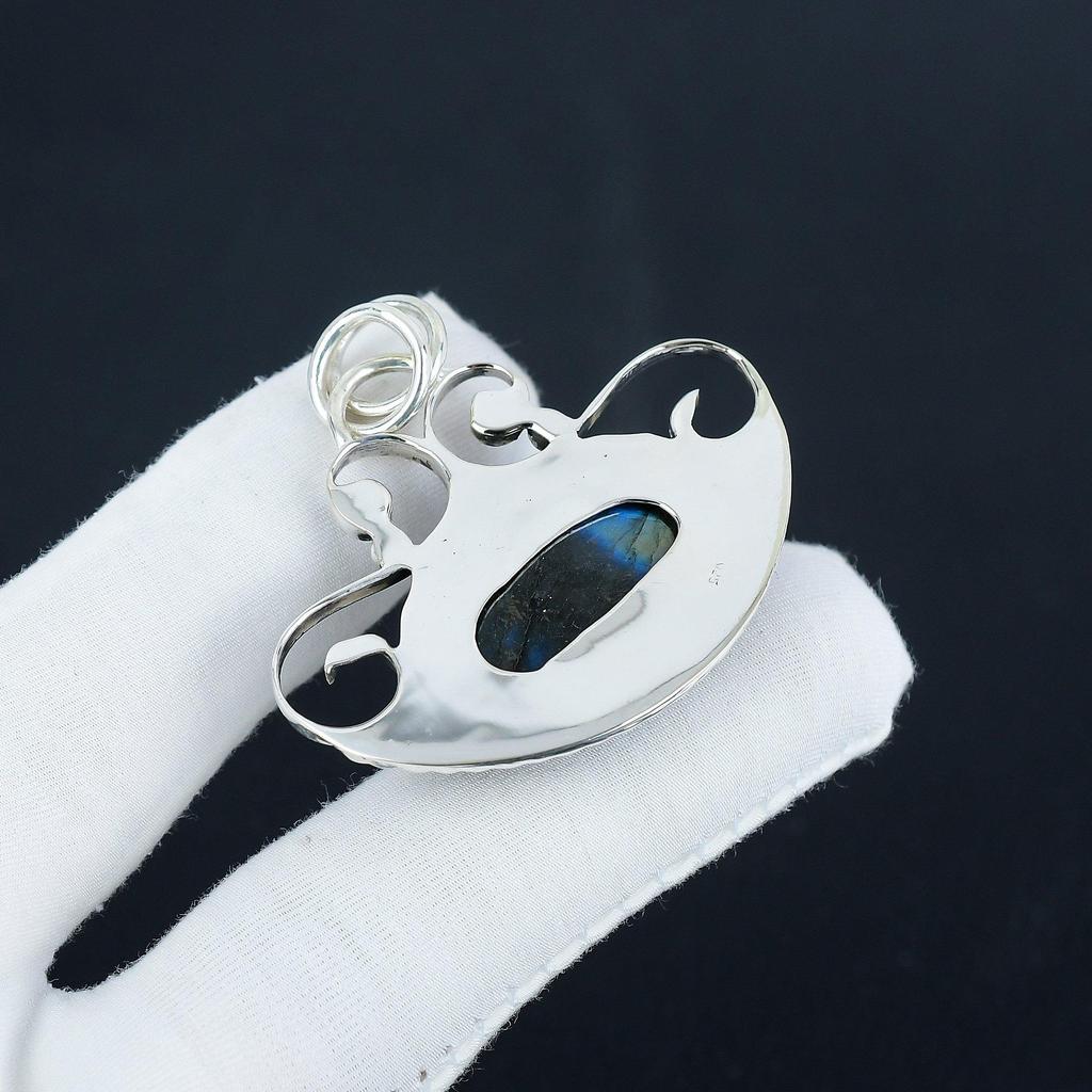 Modrý Třpytivý Labradorit Drahokam Stříbrný Přívěsek ze Sterlingového Stříbra 925 - Ručně Vyráběný Design, Šperk pro Každodenní Nošení, Narozeninový Dárek pro Lásku