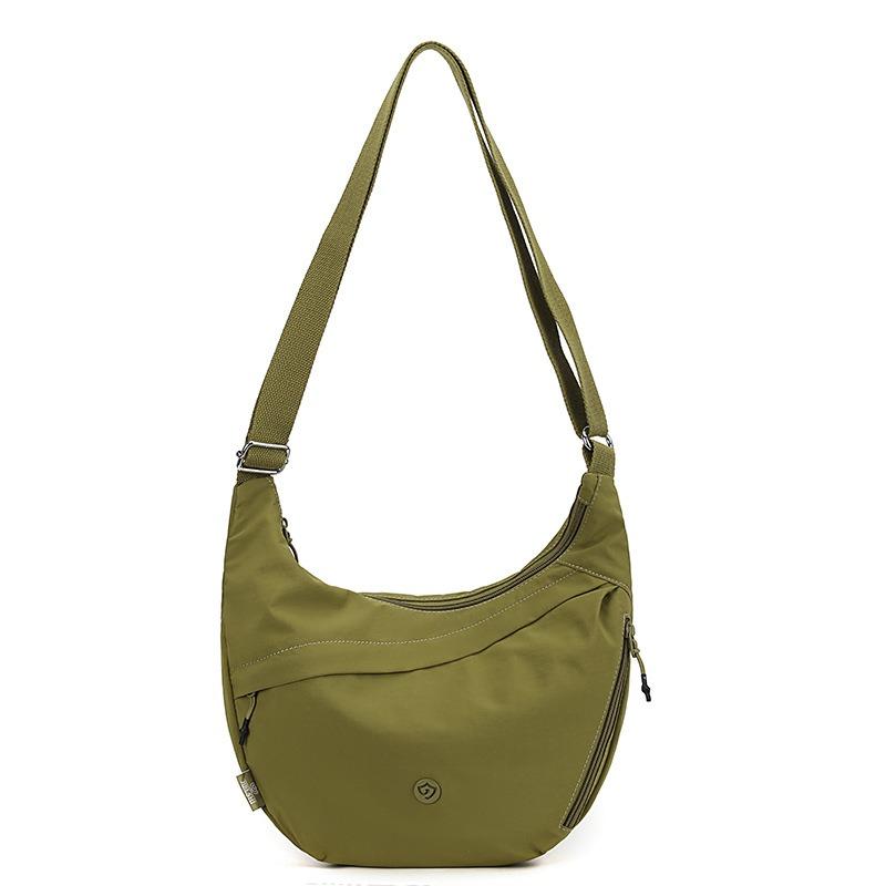 New fashion lazy wind large capacity messenger bag simple personality nylon women s bag trend lightweight shoulder bag 2860₽