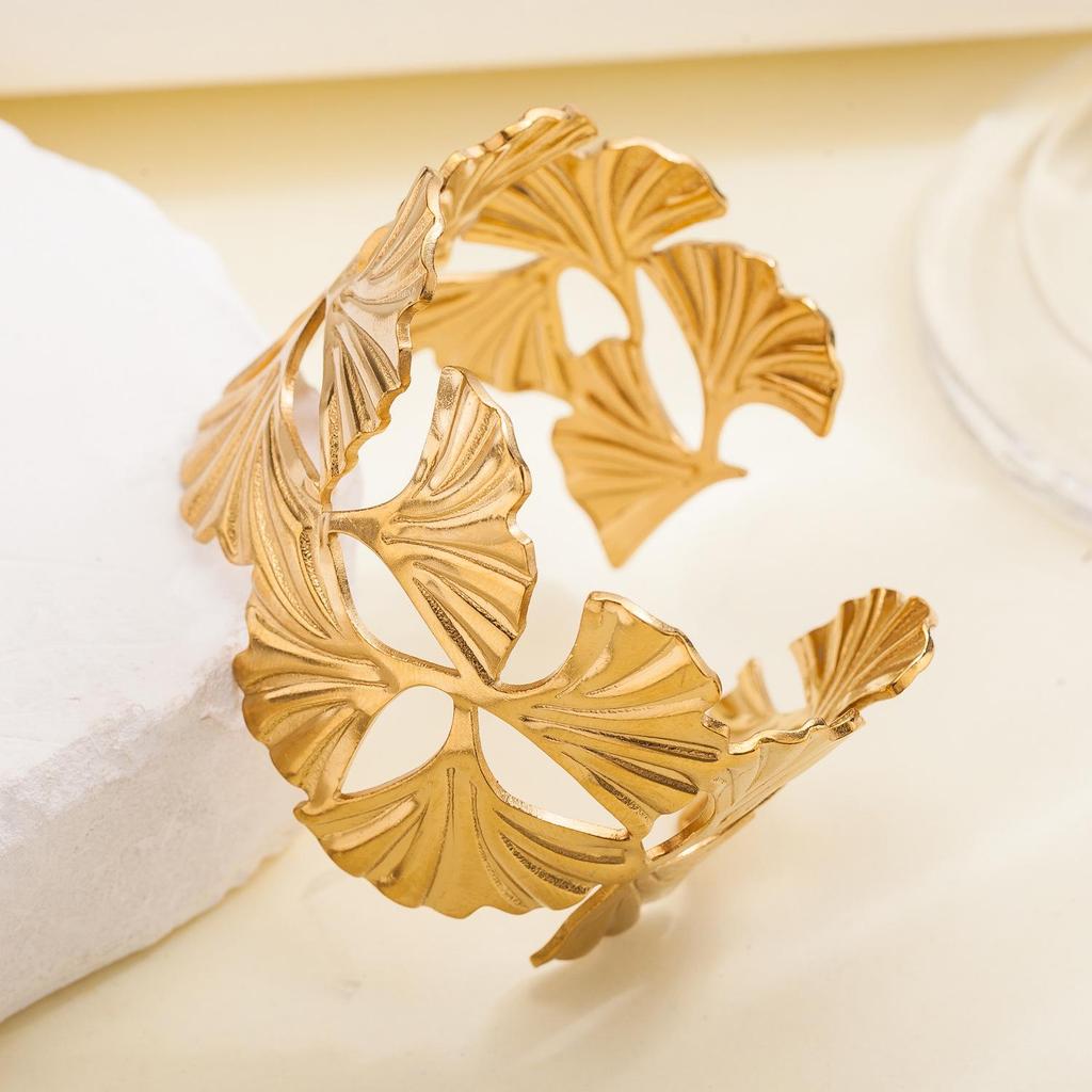 Exaggerated European and American Style Women's Gold-Plated Stainless Steel Hollow Bracelet