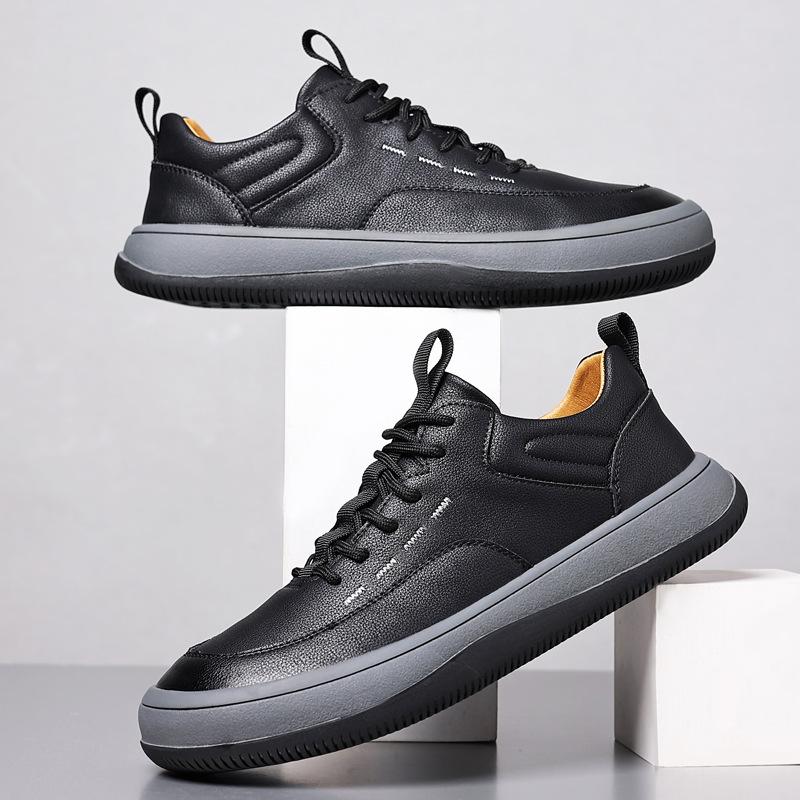 

Модная кожаная обувь для мужчин 2025 Новая британская модель Широкий носок Мягкая подошва Повседневная обувь для делового костюма 44 чёрный