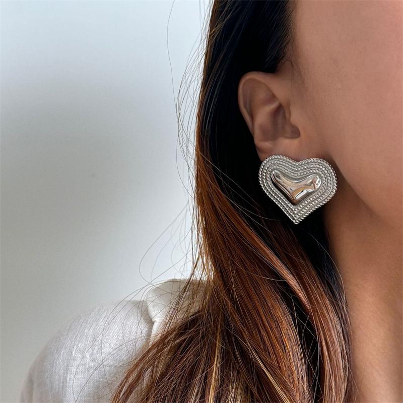 Gold Color Metal Heart Stud Earrings for Women Three-layers Uneven Side Love Heart Female Earrings Punk Cool Ear Jewelry