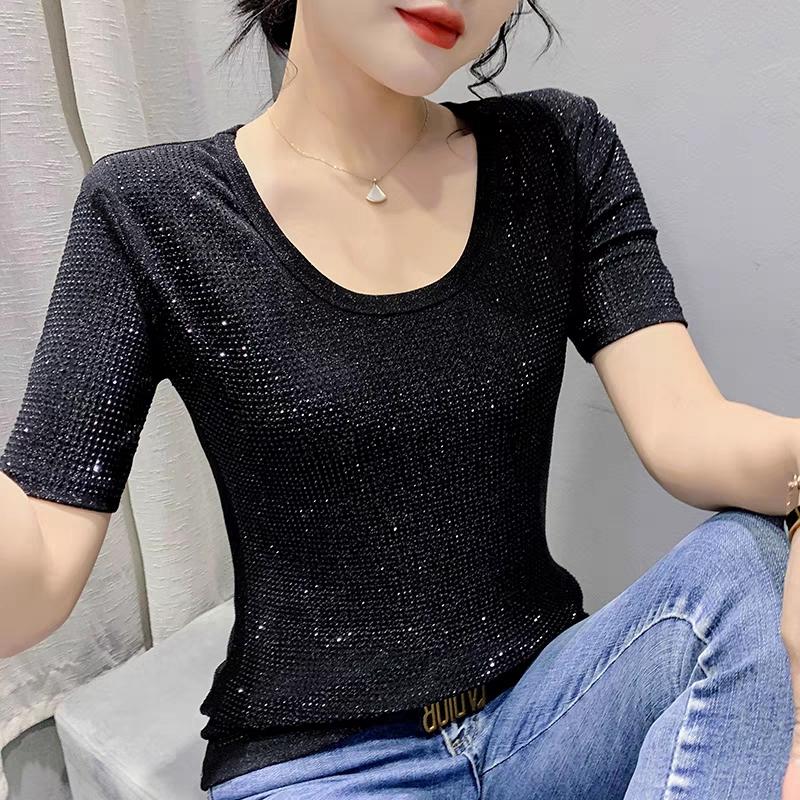 Summer Streetwear Girl Luxury Hot Drill Slim Fit T-Shirt Fashion Temperament O-Neck Short Sleeve Shiny Diamonds Women Tees Tops