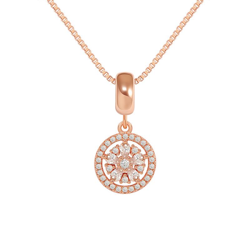 Original Design Lucky Four-leaf Clover Necklace, Round Diamond-encrusted Korean Version Simple Camellia Ring Necklace