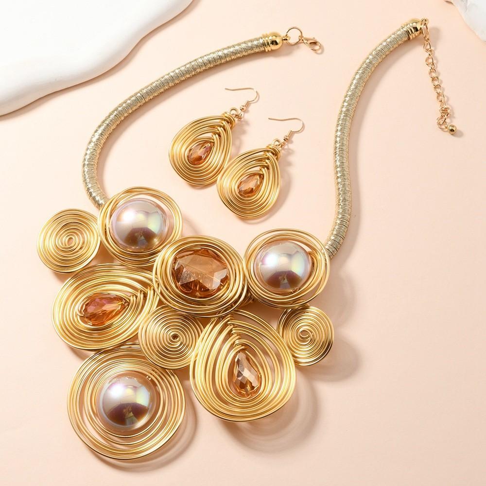 Set Jewelry Trend With Acrylic Pendants And Electroplated Finish For Ladies