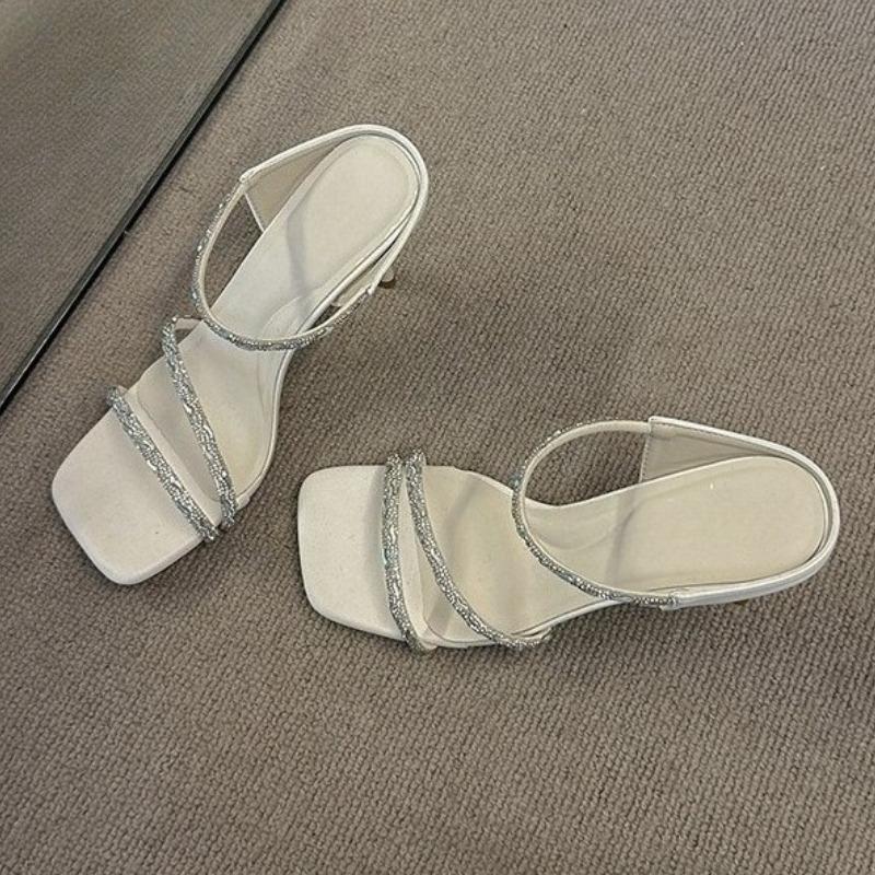 Modische Französische High-End Strass High-Heel Einteiler Hausschuhe für Frauen im Sommer 2025 Neu mit einem schlanken und eleganten Stil