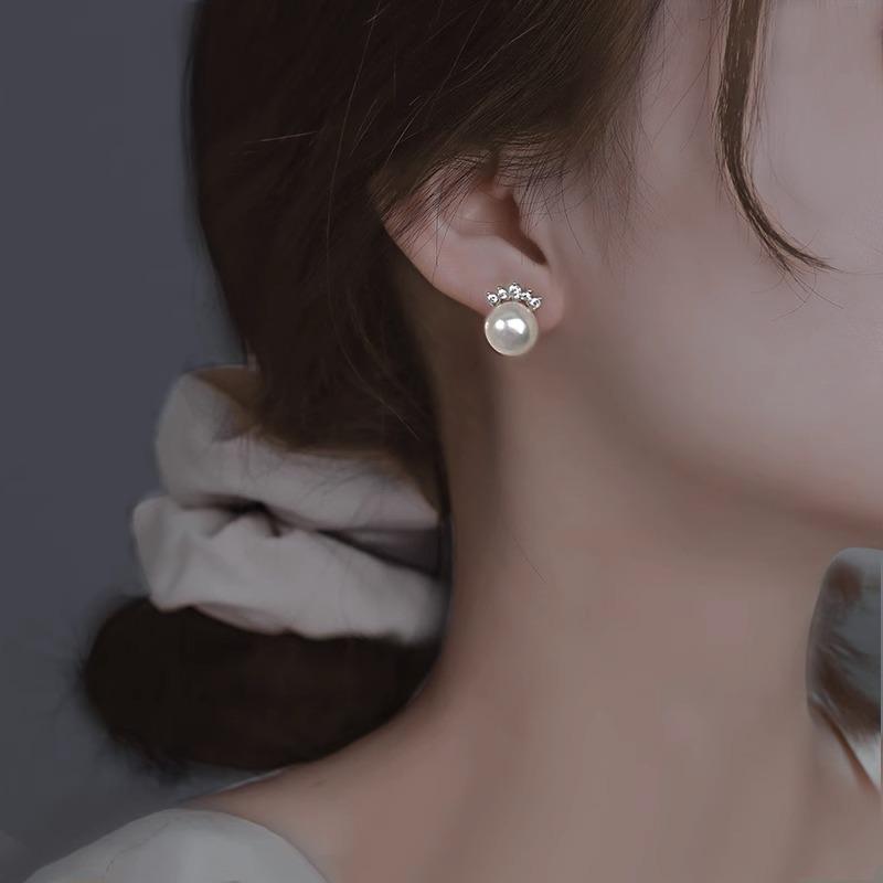 S925 Silver Needle Crown Pearl Earrings: Elegant, Versatile Luxury Design for Women (2023)