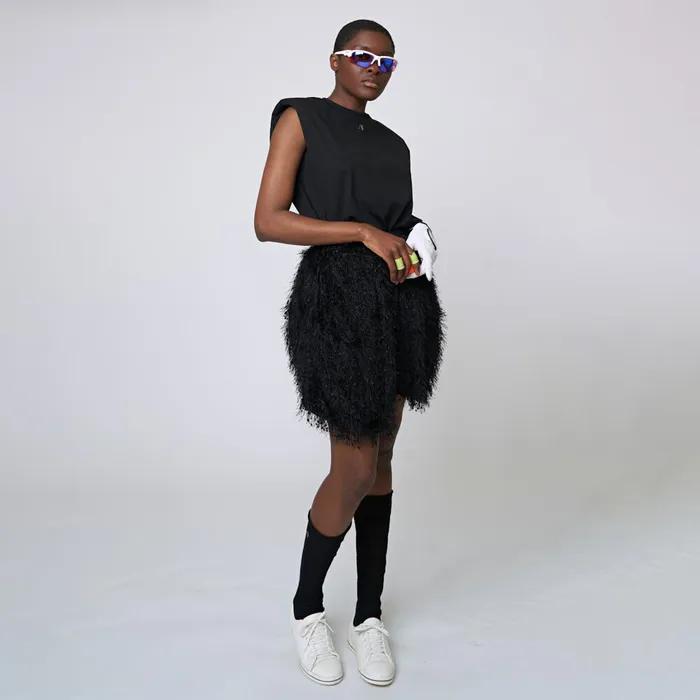 AW31AS06 Sheer Loose Socks_Black
