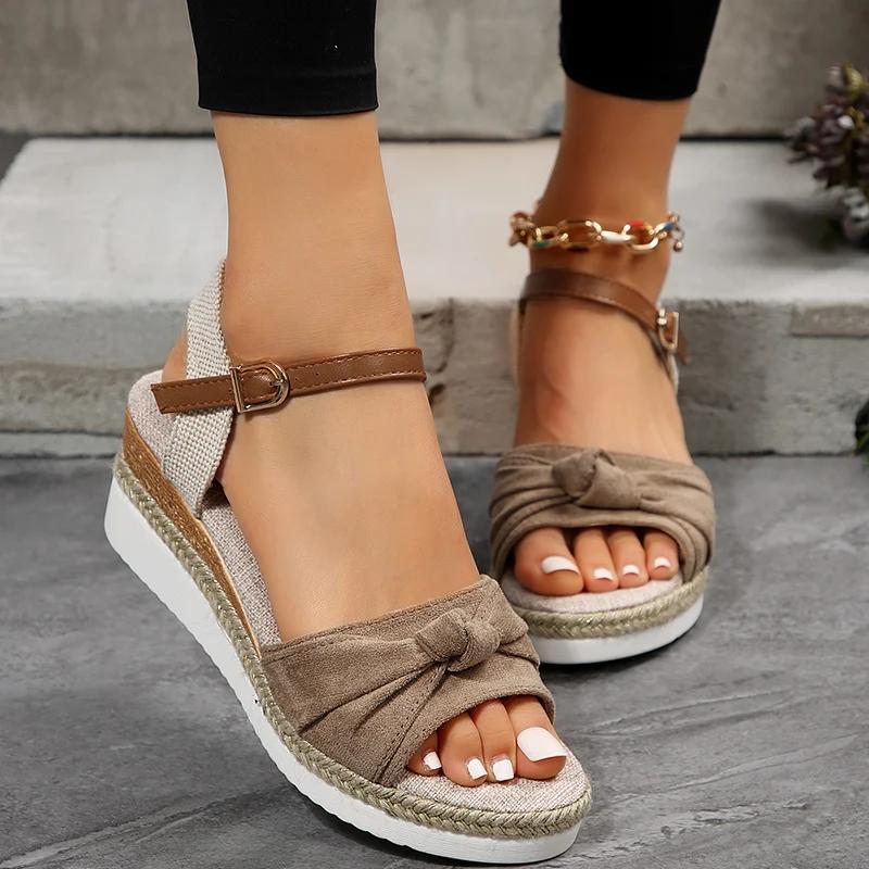 Fashion New Style Pleated Leopard Sandals for Women Buckle Decor High Heel Wedge Sandal Woman Summer Outdoor Platform Sandalias Mujer