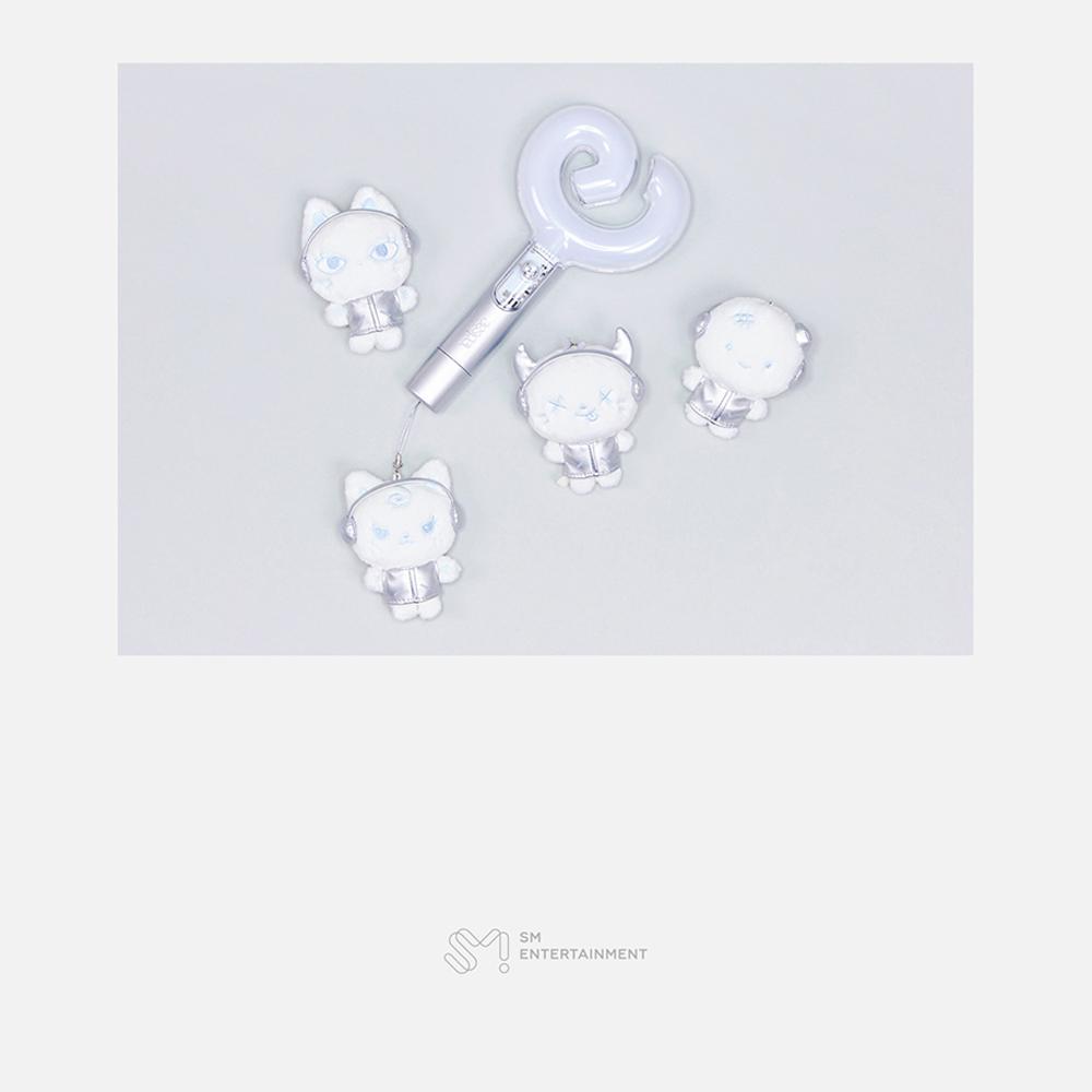 [Pre-order] Aespa - Fanlight Doll Key Ring (SILVER Ver.)