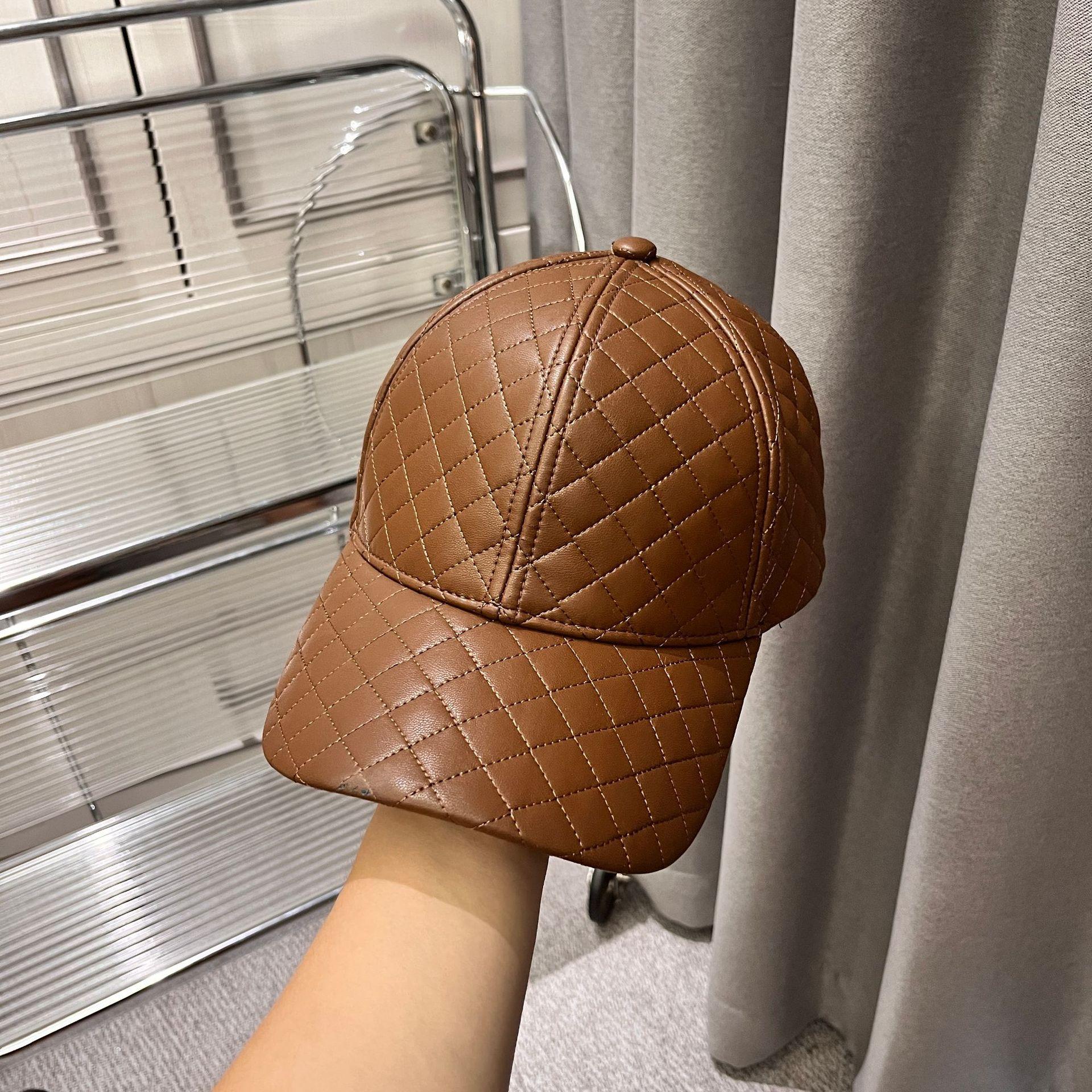 

Мужская и женская универсальная высокая холодная ветроустойчивая шляпа высокого качества с простым лицом, маленькая кожаная прямая шляпа M（56-58cm）