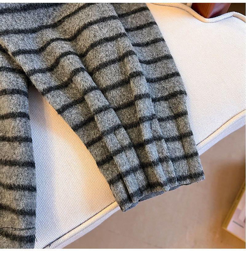 Plus Size Velvet Color Block Striped T-shirt: Korean Style, Long Sleeve, Loose Fit, Slimming & Warm Women's Top