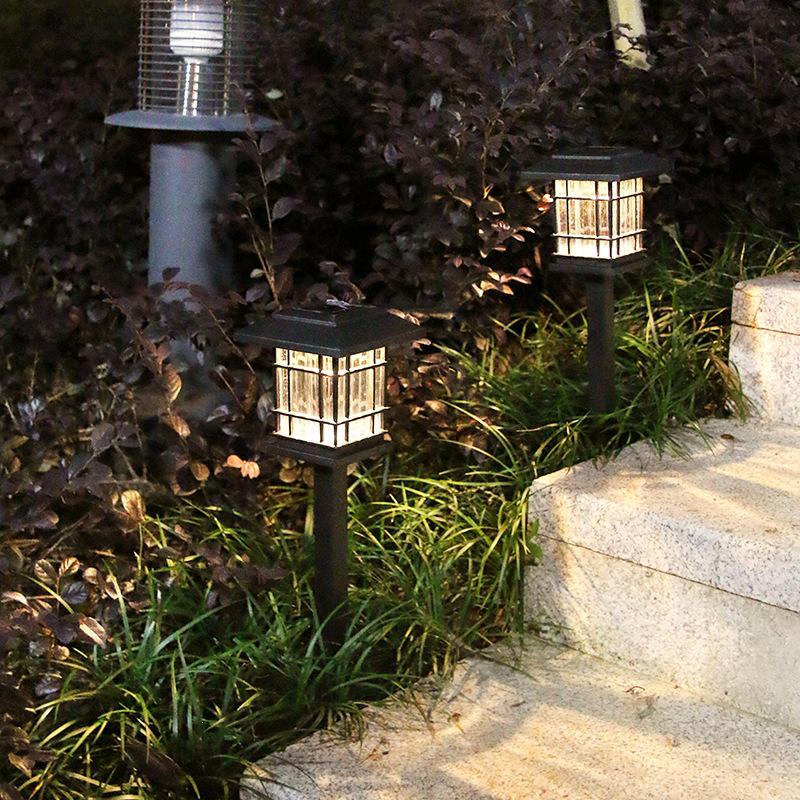 Waterproof Outdoor Solar Lawn Night Lights for Courtyard, Garden, and Street Decoration