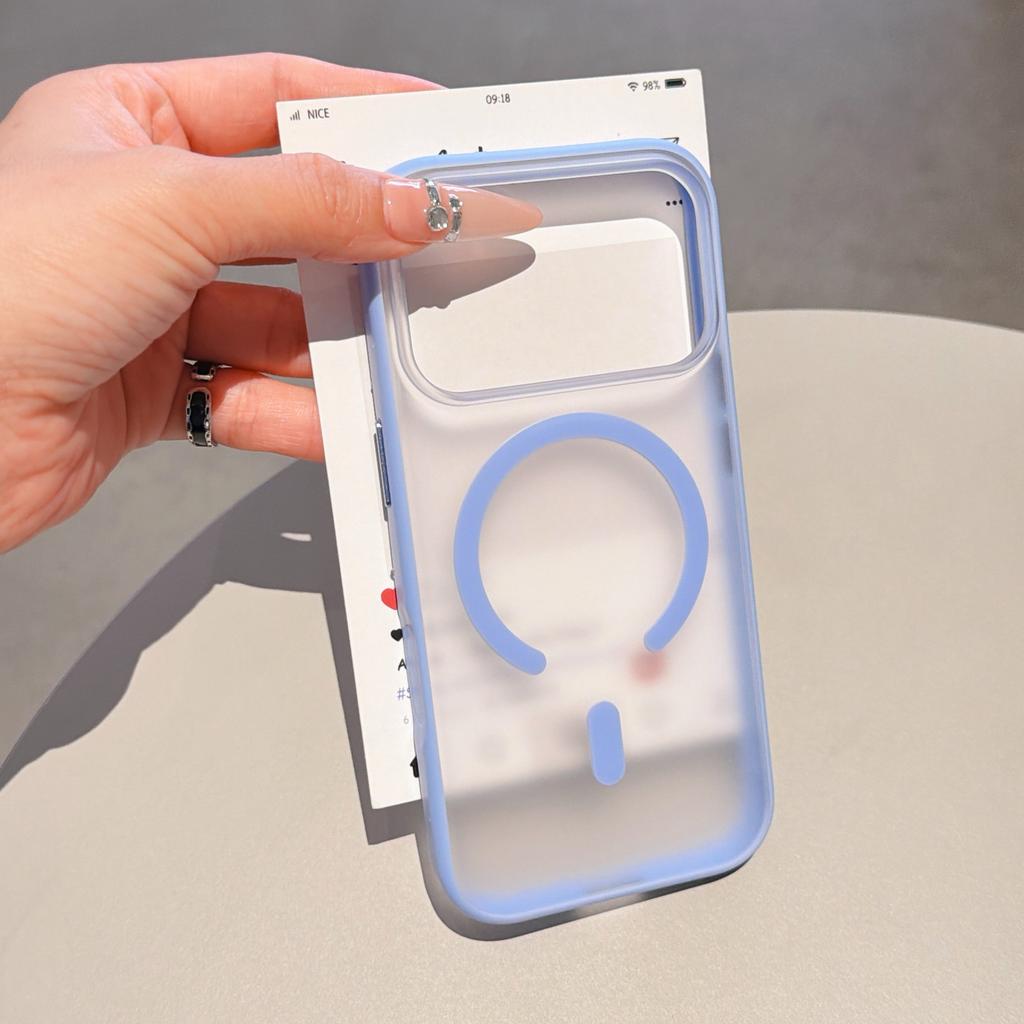 Case For iPhone 18 Pro Max Case Fashion Matte Transparent Skin-friendly Shockproof Magnetic Protective Back Cover Shell Funda