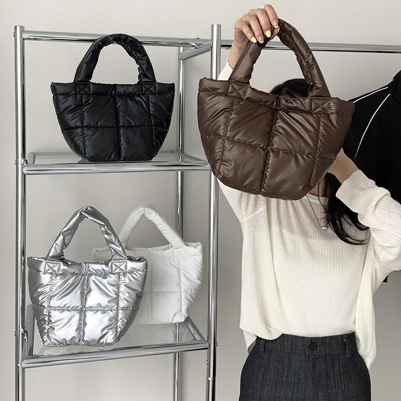 Winter Down Tote Bag for Women Puffer Handbag Trendy Chic Puffy Top Handle Bag Quilted Padded Shoulder Designer Shopper Bag
