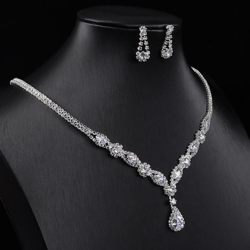 High-end Light Luxury Zircon Necklace Women's Water Drop Fringed Earrings Jewelry Set Cold Wind Collarbone Hair