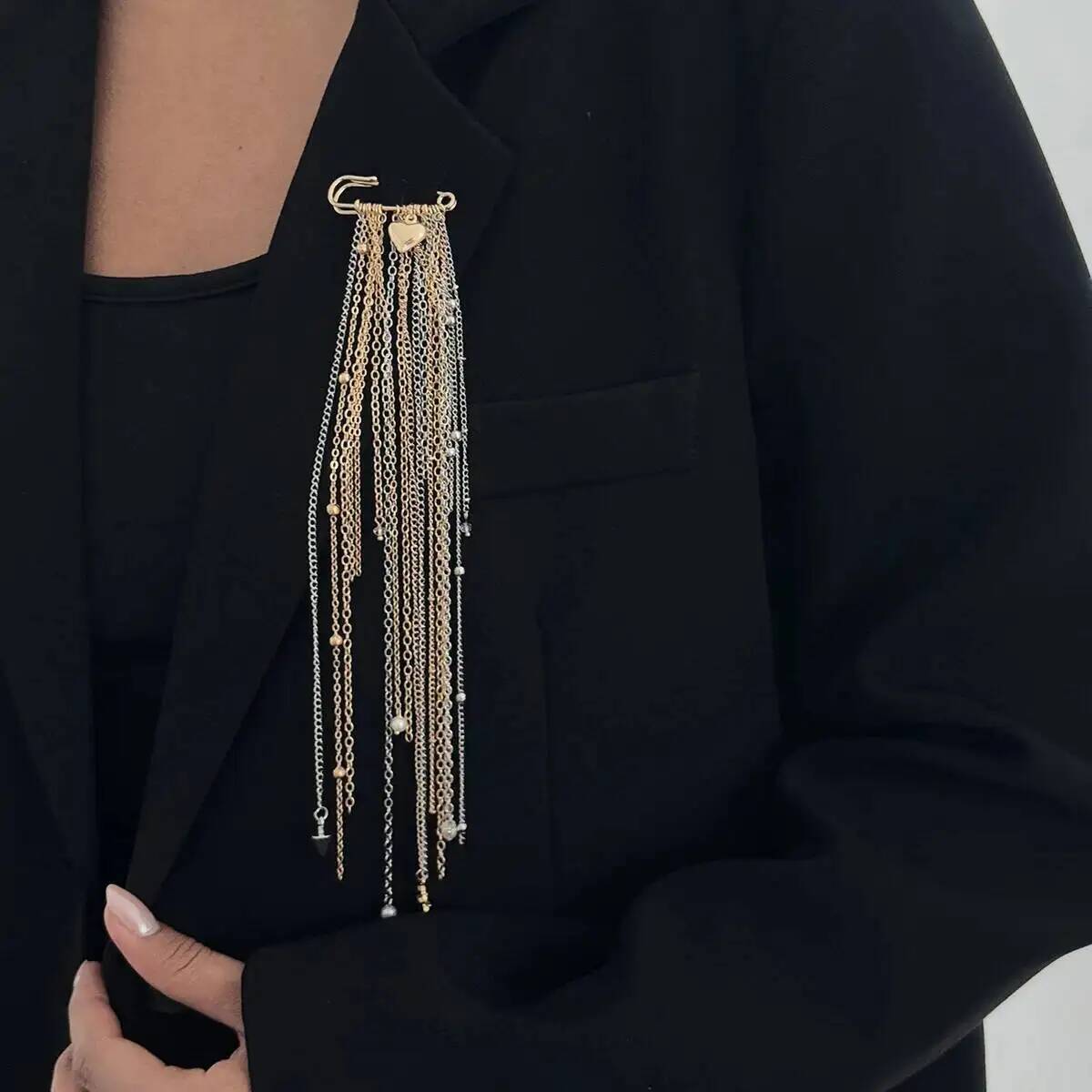 

SHIXIN 2026 New Exaggerate Long Tassel Chain Brooch Women Handmade Beaded Chain Multi Functional Fixed Pin Pants Clothes Decor