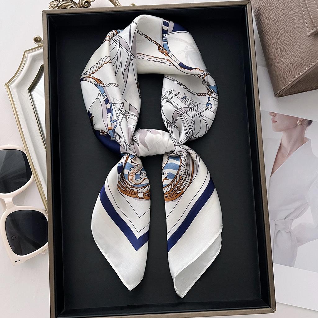 2026 Neues Florales Muster Satin Seiden Schal 70cm Kleines Quadratisches Halstuch Damen Vielseitiges Dekoratives Bandana