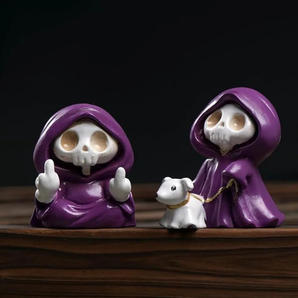 Ghost Festival Atmosphere Halloween Resin Figurine Purple Cloak Statue Home Decor Party Gift Collectible Gothic Home Decor
