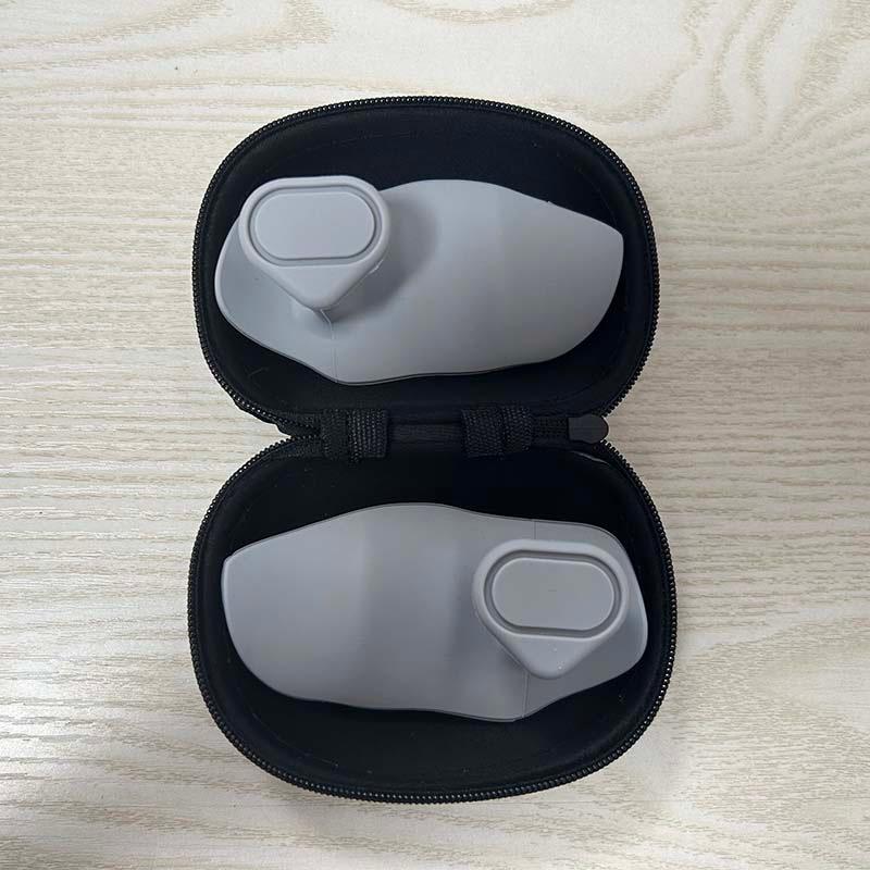 Silicone Grip Strengthener: Universal Dumbbell Weightlifting & Fitness Palm Protector