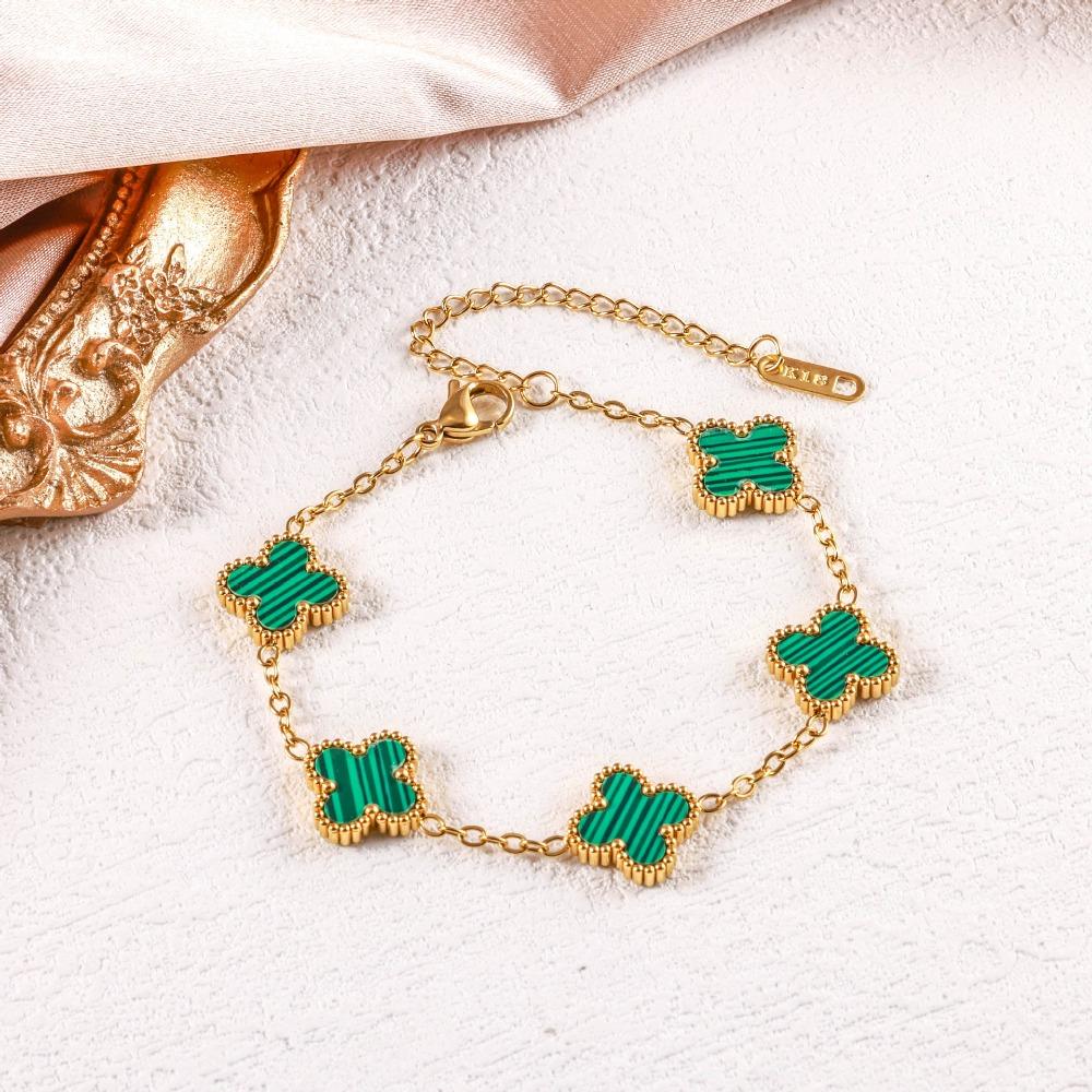 High-quality 13mm Four-leaf Clover Shell Bracelet Colorfast Plating Women's Bangle