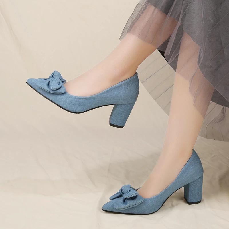 

Fashion square with denim blue high heels, 2025 classic bow-tie pointed-toe ladies party high heels, large size slip-on shoes 42 небесно-голубой