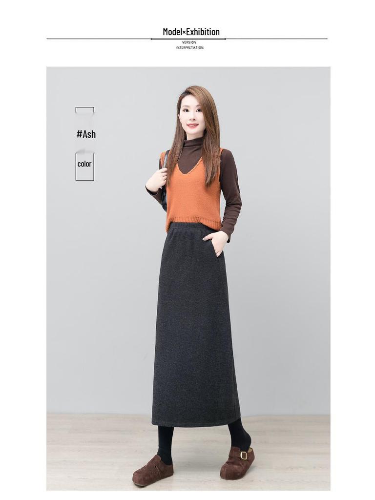 Women's Gray Wool Slimming Midi Skirt: Casual, Comfortable, and Drapey for Autumn/Winter