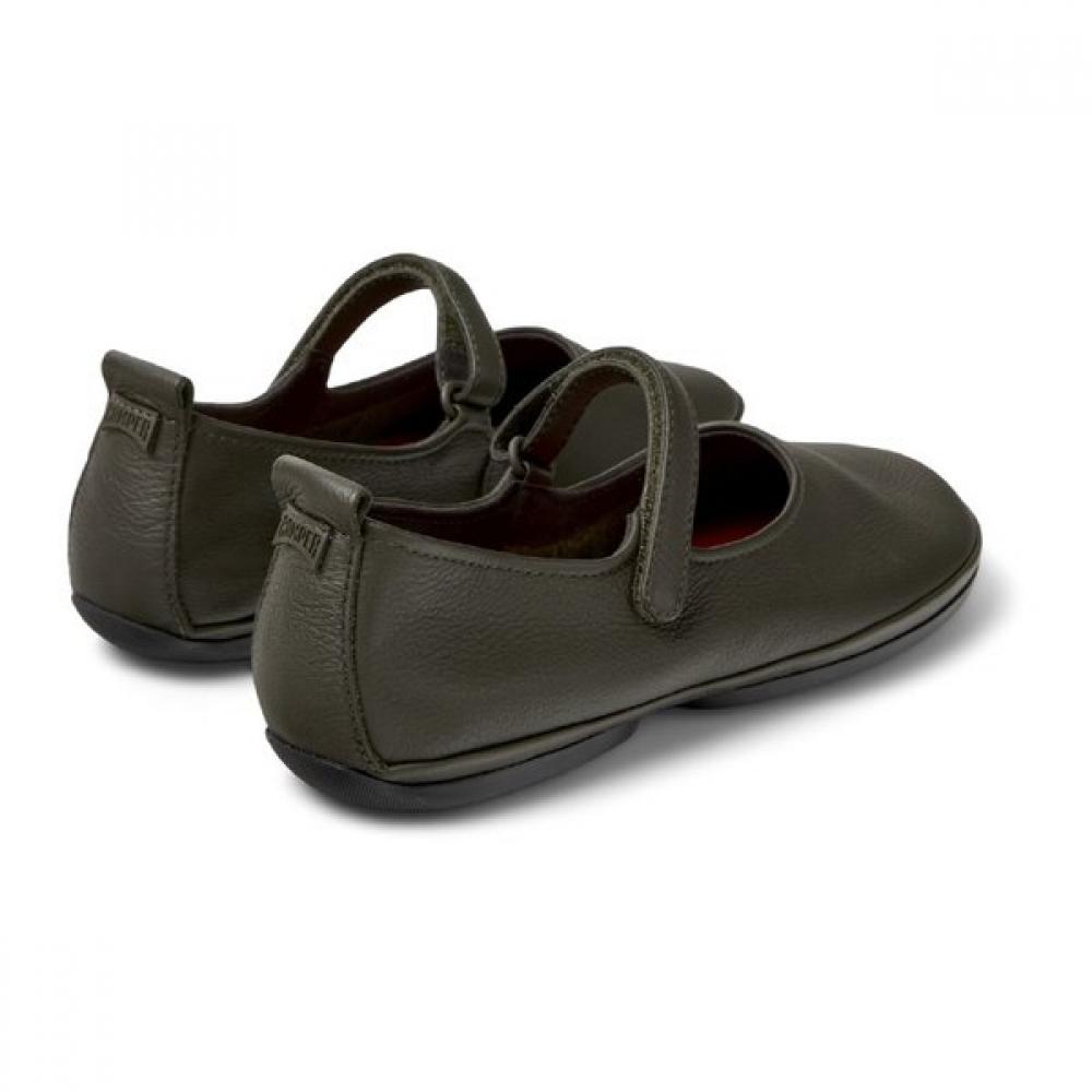 Camper 25fw Women Flat Shoes Right Nina K201365 031