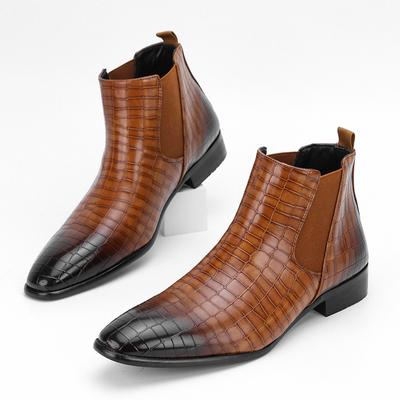 Boots & Stiefel