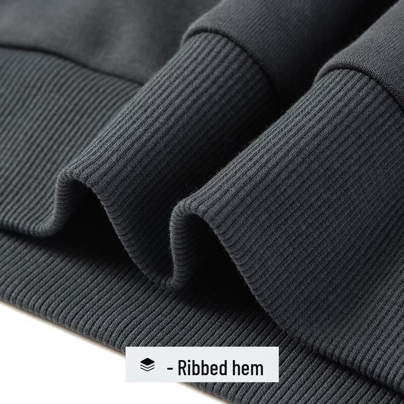 Men's Round Neck Long-Sleeve T-Shirt with Silk & Cotton Blend