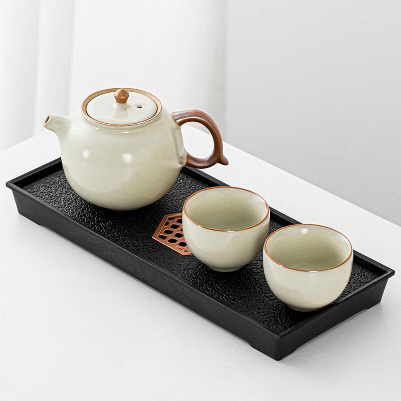 

Zhaoran Ru Kiln Kung Fu Tea Set