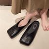 Brown Bag Head Half Slippers Women's 2025 Spring New Retro Square Head Flat Bottom Small Leather Shoes Temperament British Style Single Shoes
