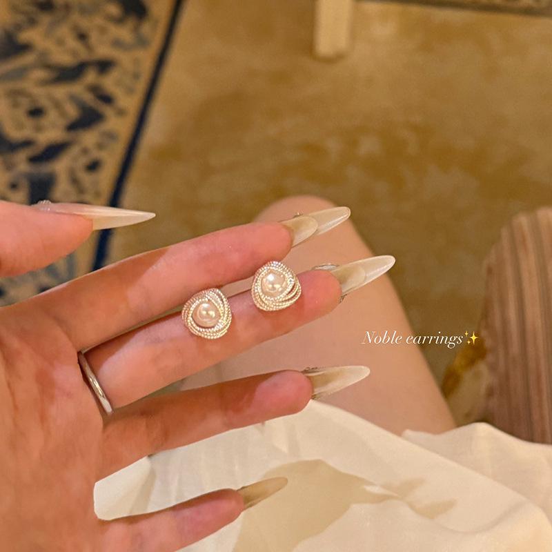 Kolczyki z pereł igiełkowych S925 Silver Needle Flower dla kobiet - luksusowy, modny koreański styl