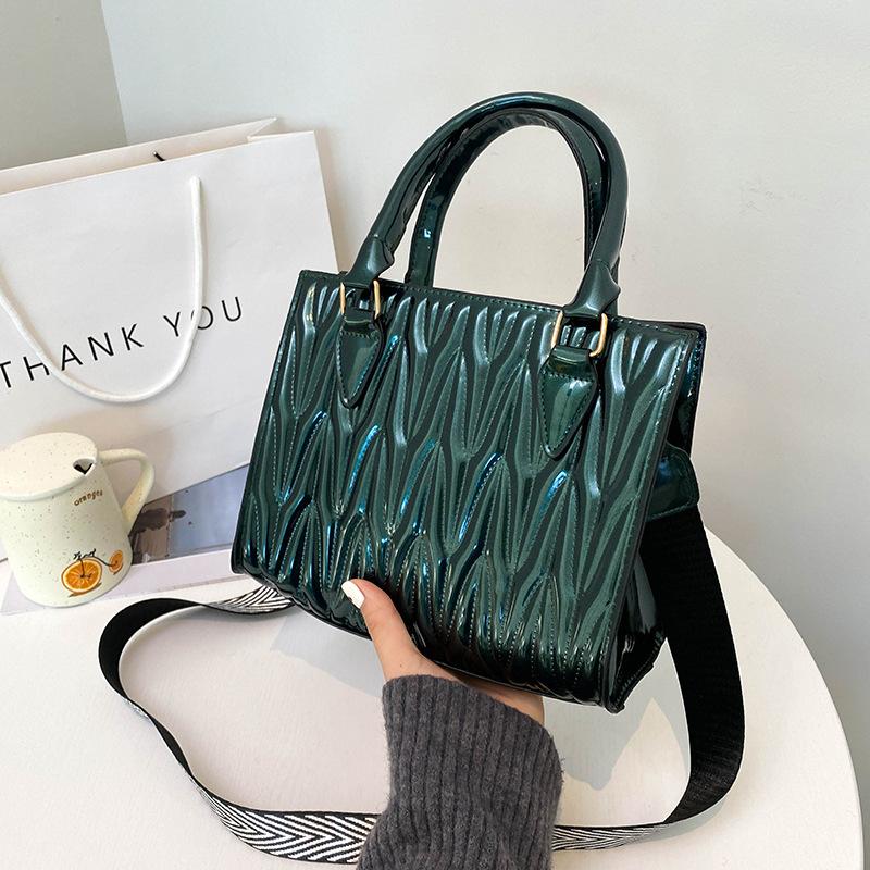 New Women's Shoulder Handbag Fashion Solid Color Casual Wide Shoulder Strap Crossbody Bag PU Large Capacity Ladies Pack