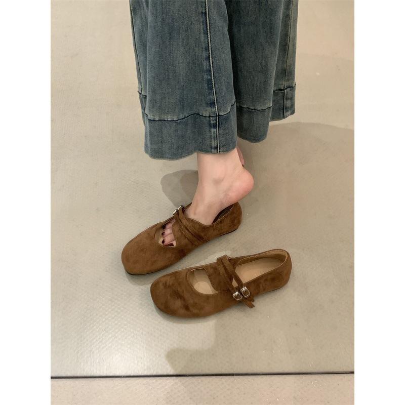 Vintage forest style suede Mary Jane shoes with buckles and shallow round toes and flat ballet shoes for girls