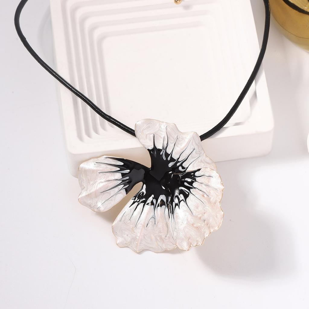 Bohemian retro oil drip enamel personalized large flower necklace stud earrings set, niche fashion