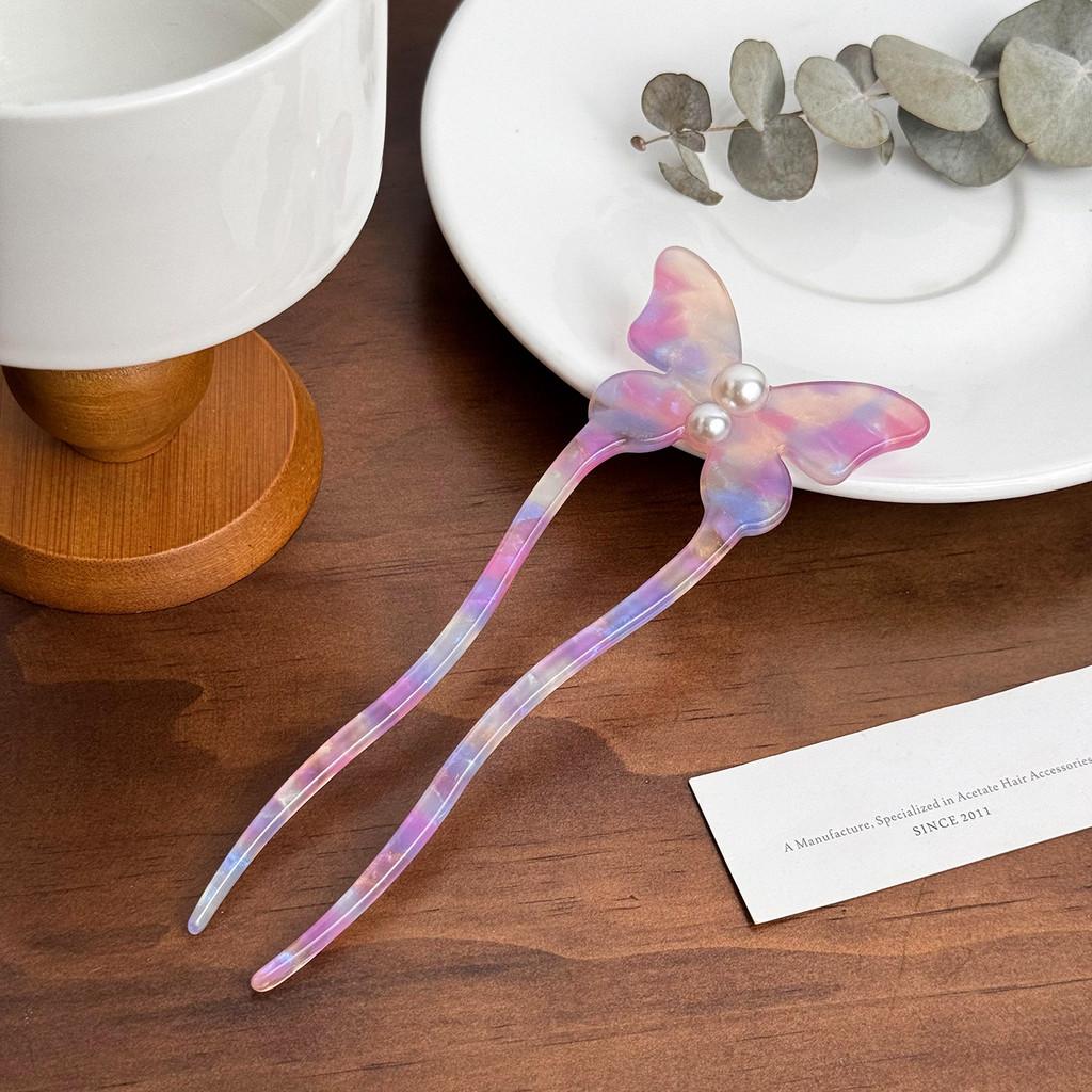 Elegant fjärilshårnål gjord av acetat med pärlinläggning Snygg U-formad hårpinne