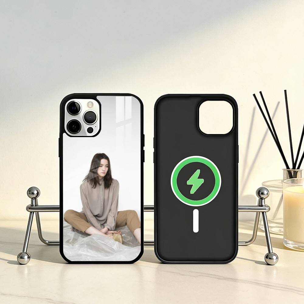 Sarah Pidgeon Phone Case For iPhone17,16,15,14,13,12,11 Plus,Pro Max Magnetic For Magsafe Wireless Charging