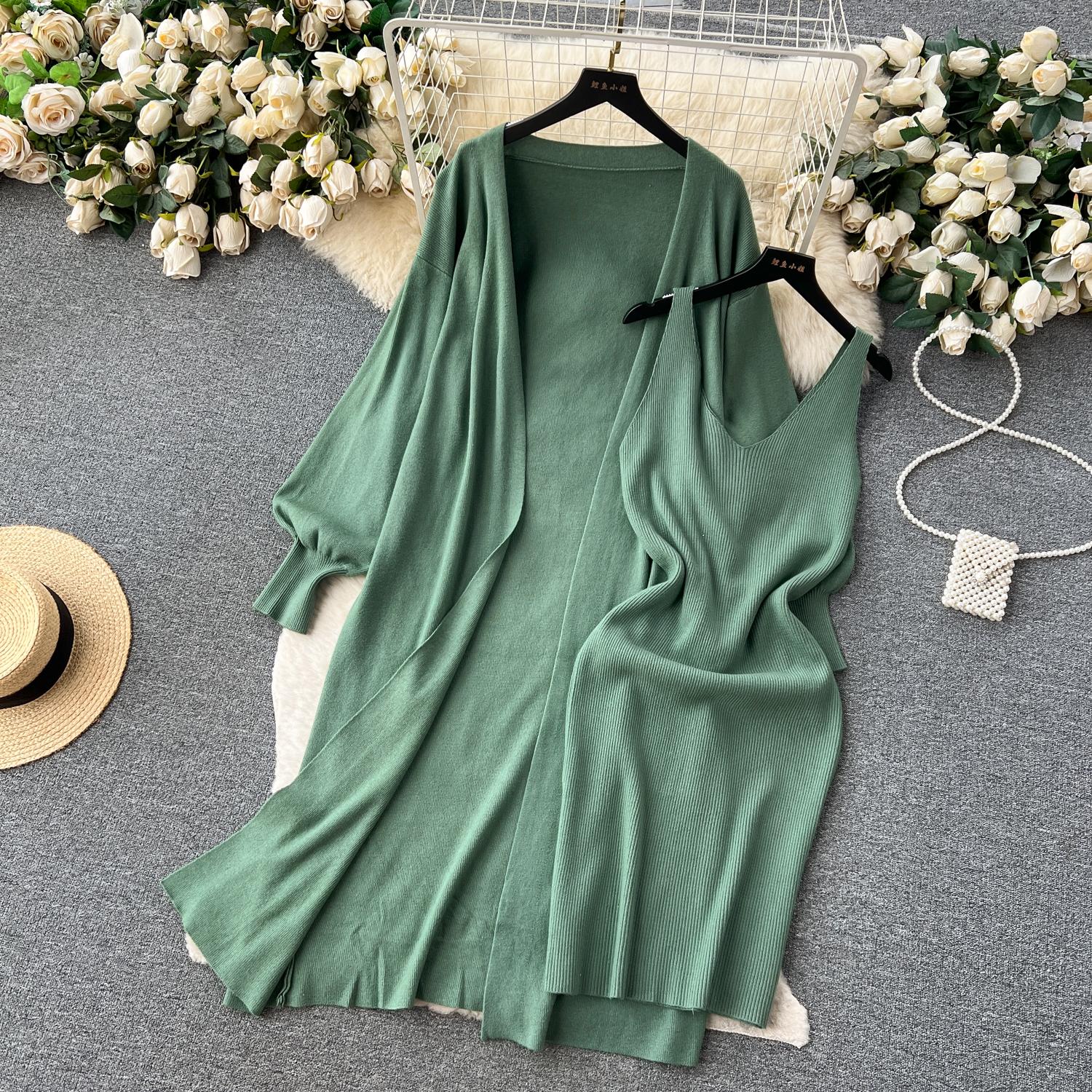 

Французский элитный однотонный вязаный модный костюм, комплект из двух предметов, женское осеннее платье-комбинация с v-образным вырезом + свободная тонкая куртка с длинными рукавами One Size зелёный