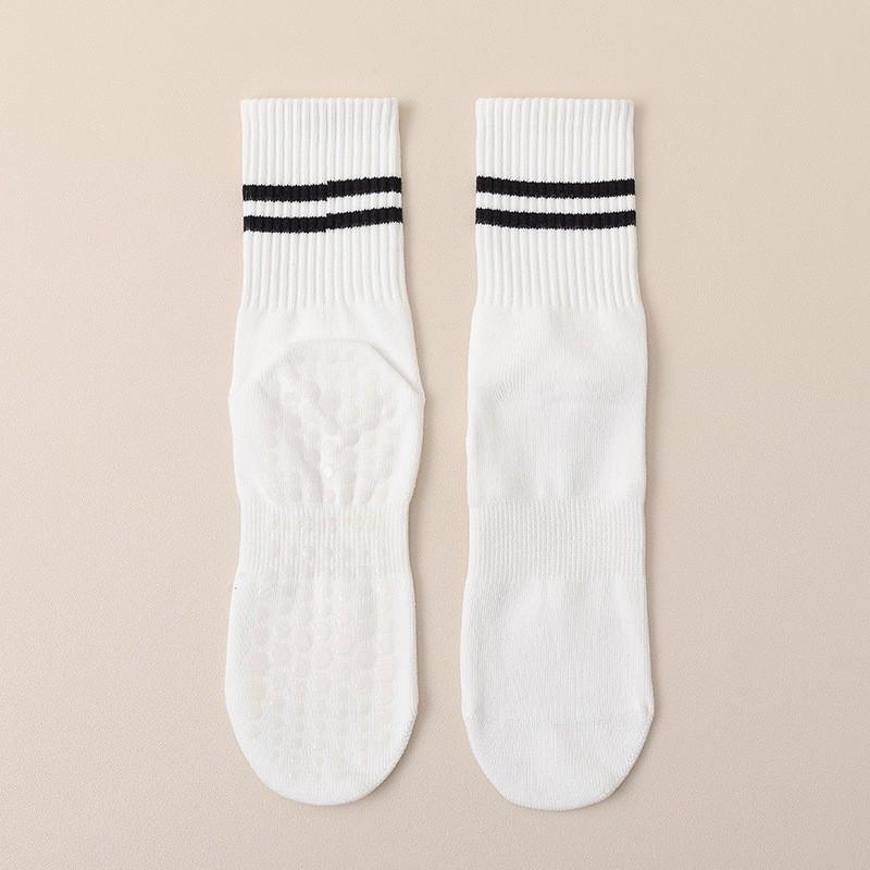 Ladies Spring and Autumn Solid Color Professional Non Slip Exercise Pilates Yoga Floor Mid Tube Socks