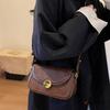 Premium sense niche underarm bag fashion saddle bag new retro clutch bag versatile shoulder messenger bag