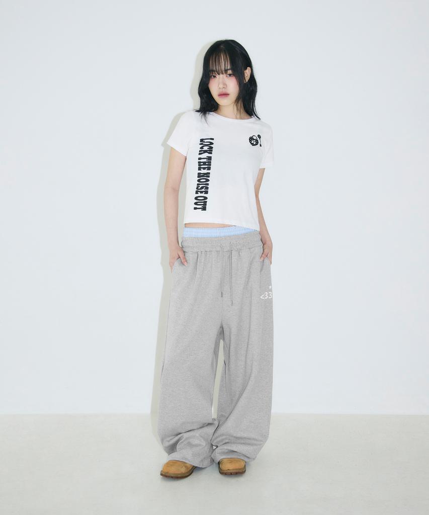 Seulliggeullou Love Emoji Check Layered Sweatpants [Gray]